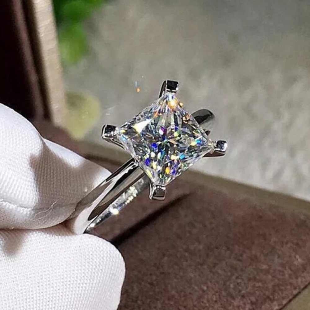 NEW 2 Carat Square Princess Cut Engagement Ring - Picture 5 of 5